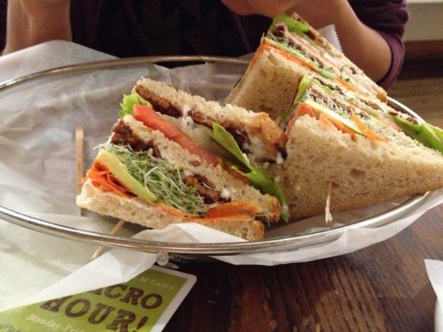 5. California: Club Sandwich (M Café)