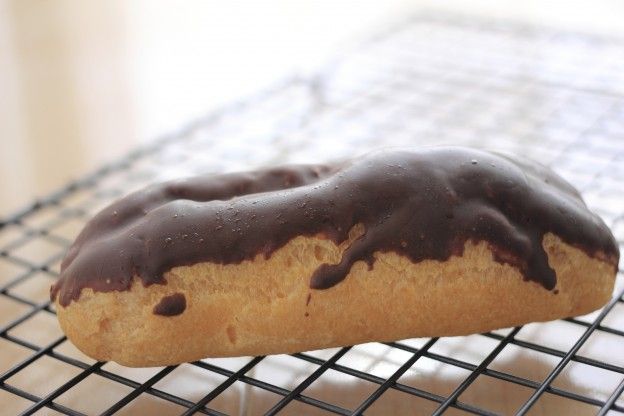 Easy chocolate eclairs