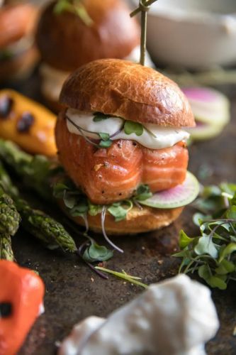 Salmon Sliders with Lemon Garlic Aioli