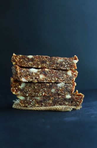 Apple Pie Date Bars