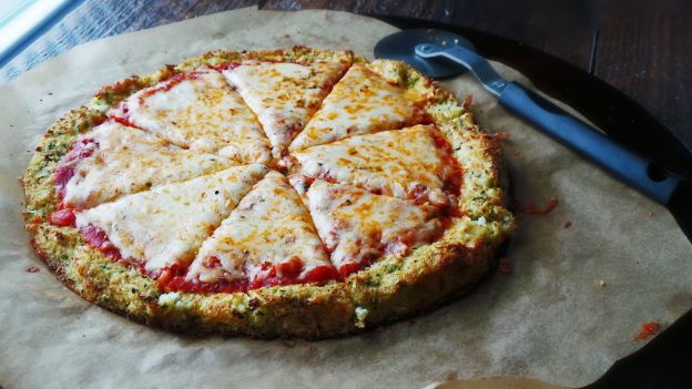 67. Cauliflower and pesto crust pizza