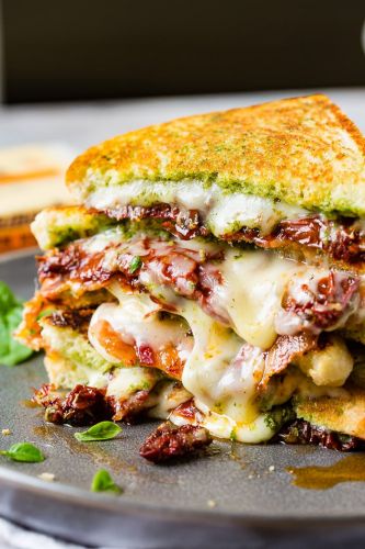 Sun-Dried Tomato Bacon Pesto Grilled Cheese