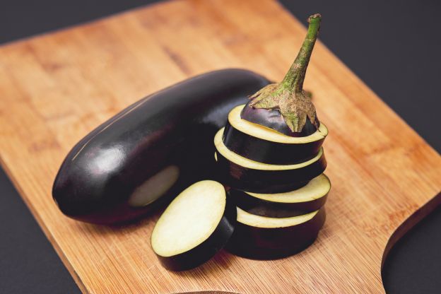 Aubergine