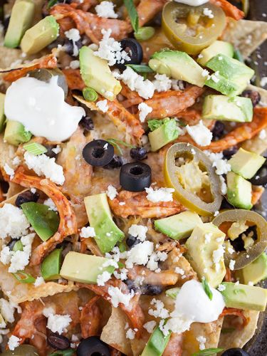 Game Day Chicken Nachos with Avocado