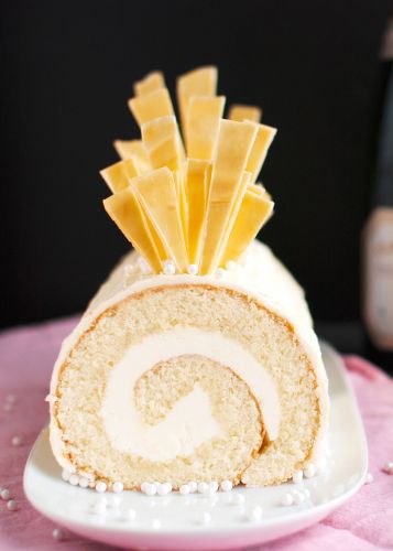 Champagne Cake Roll