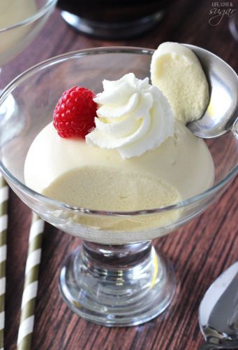 Champagne Mousse