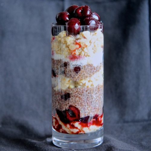 CHERRY COCONUT CHIA SEED PUDDING PARFAIT