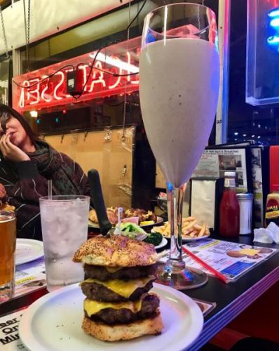 Maryland - Chick & Ruth's Delly Colossal Man vs. Food Challenge