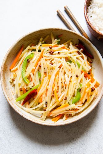 Chinese Stir Fried Shredded Potatoes