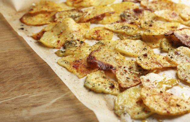 Homemade potato chips