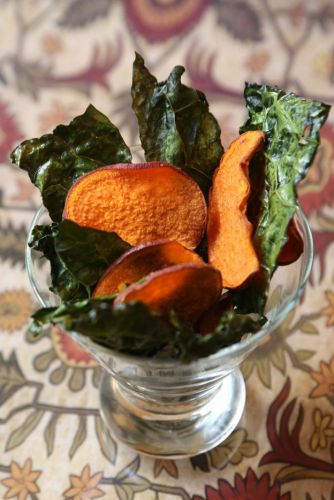 Sweet potato and kale chips