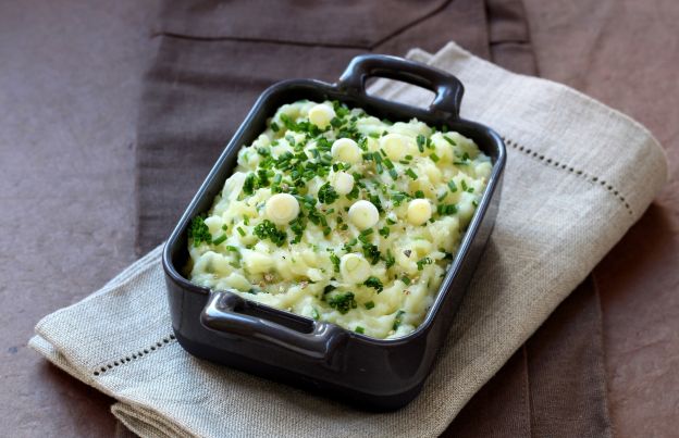 Spring onions, chives 'n' nutmeg