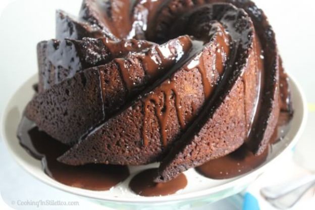 CHOCOLATE STOUT BUNDT CAKE