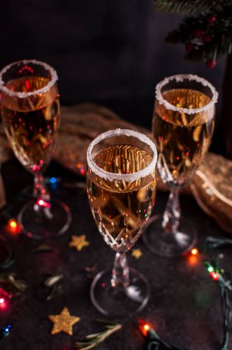 Christmas Pear Champagne Cocktail