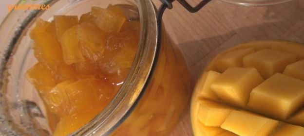 Stewed fruit