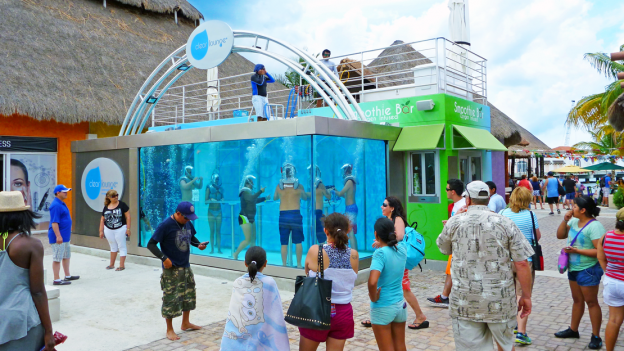 The World's First Underwater Lounge