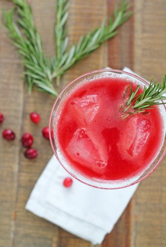 Cranberry Rosemary Refresher