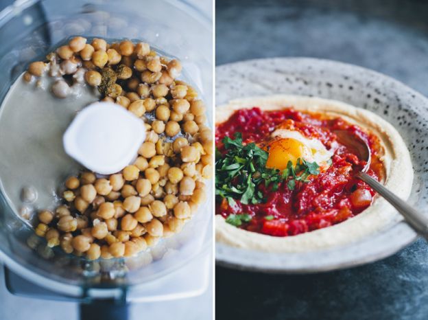 Creamy hummus topped with shakshuka