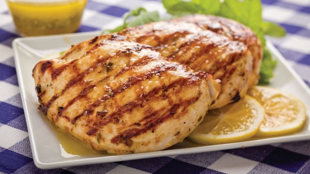 grilled chicken and shiraz