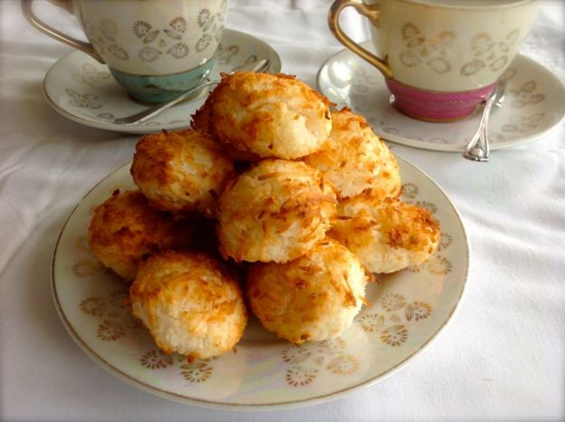 Sugar-Free Macaroons