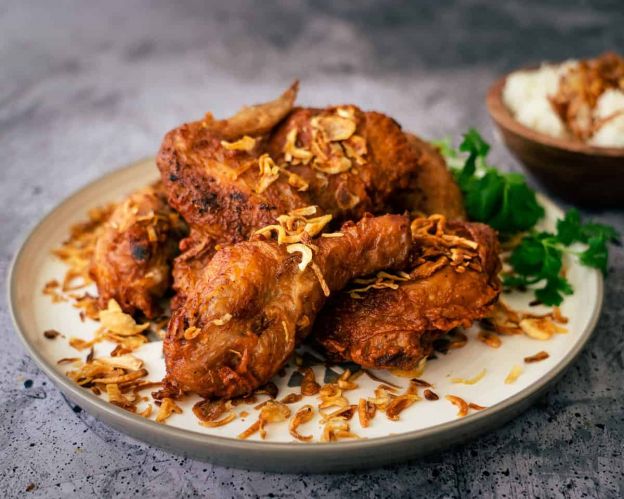 Gai Tod Hat Yai (Hat Yai-Style Fried Chicken)