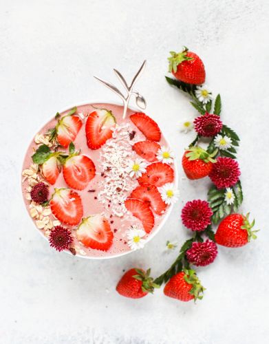 Strawberry Smoothie Bowl