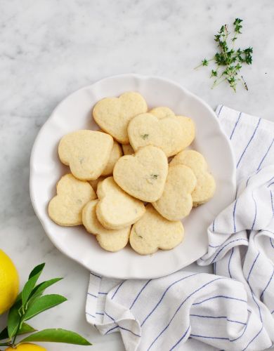 Lemon Thyme Shortbread Cookies