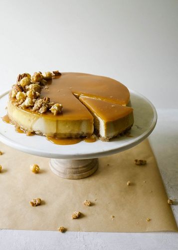 Brown Sugar Cheesecake with Oatmeal Cookie Crust & Butterscotch