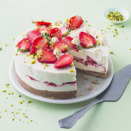 No-Bake Strawberry Cheesecake