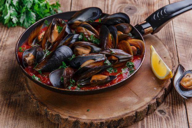 Mussels marinara