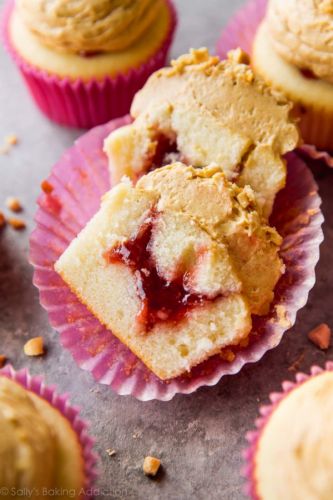 Peanut Butter and Jelly Cupcakes