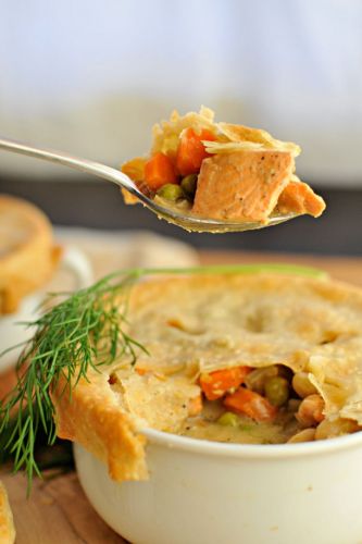 Dilled salmon and white bean pot pies