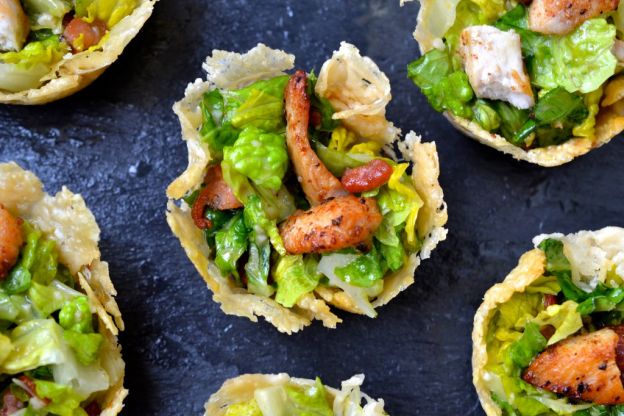 Caesar Salad Parmesan Cups