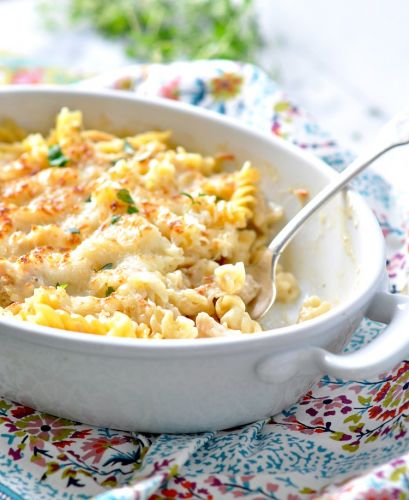 Dump and Bake Chicken Alfredo Pasta Casserole