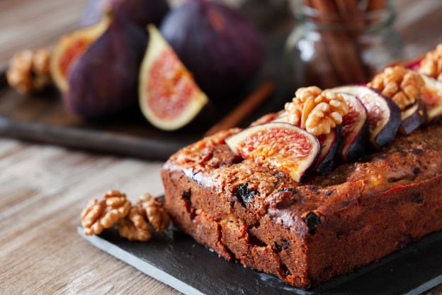 Fig and Walnut Cake