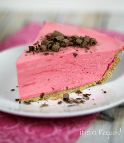 Raspberry Chiffon Pie