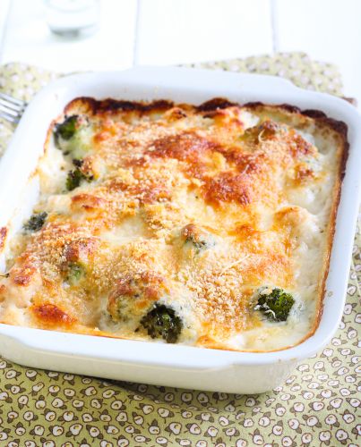 Cheesy potato and broccoli casserole