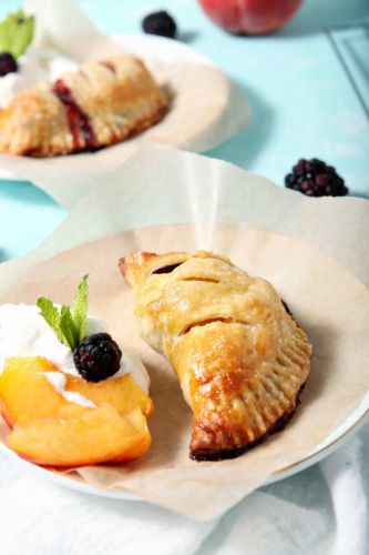 Blackberry Peach Hand Pies