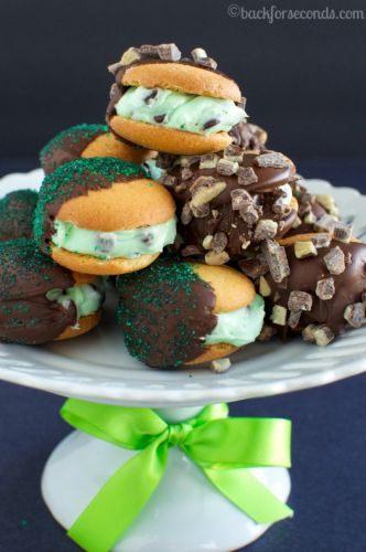 No Bake Mint Chip Sandwich Cookies