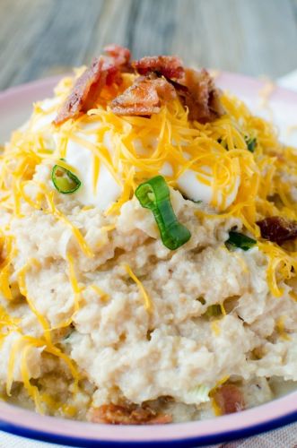 Loaded Slow Cooker Mashed Cauliflower