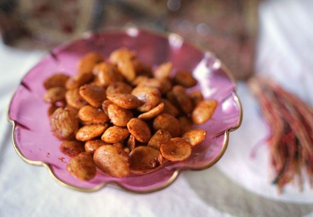 Spiced almonds