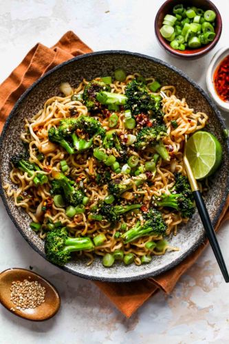 20 Minute Scallion Noodles