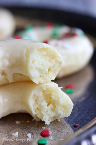 Eggnog Donuts