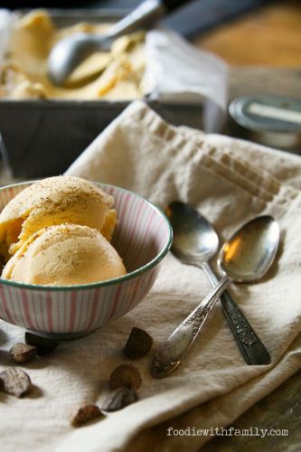 Egg Nog Ice Cream