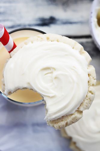 EGGNOG SUGAR COOKIES