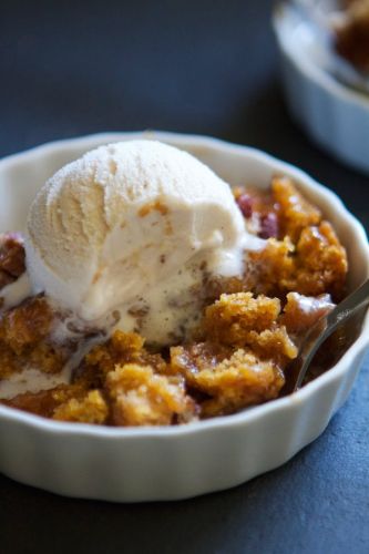 Pumpkin Pecan Cobbler