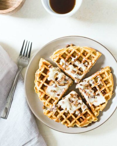 Sweet Cornbread Waffles