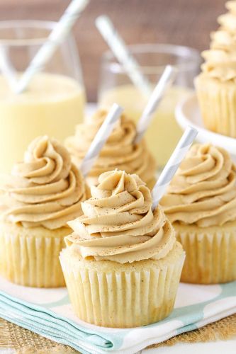 Eggnog Latte Cupcakes