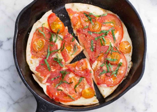 Mozzarella And Tomato Skillet Pita Pizzas