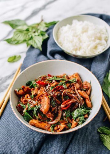 Thai Chicken Stir-Fry With Basil & Mint